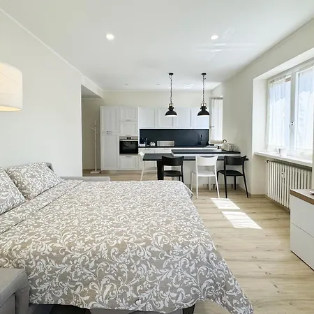 Room24 Appartement Stresa